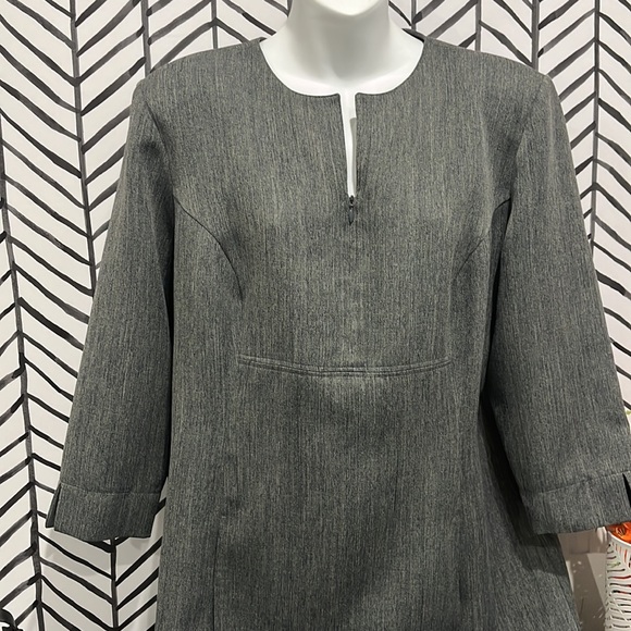 Grey Quarter-Length Sleeved Zipper Front Midi Dress, Sz12 - Picture 12 of 16